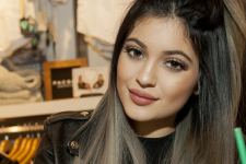 Kylie Jenner Hollywood Super Model Wallpaper